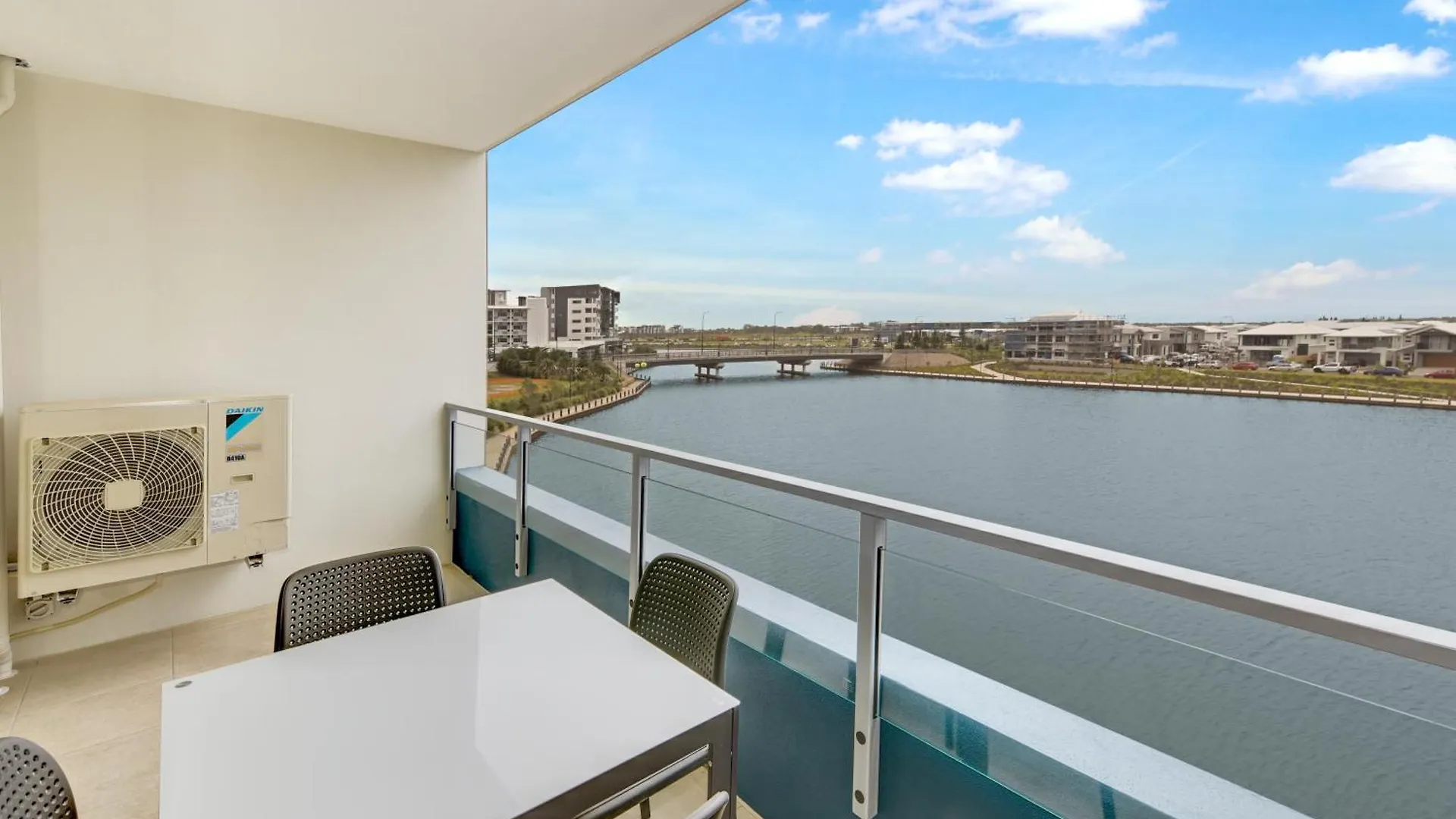 Aquarius Kawana Aparthotel Kawana Waters