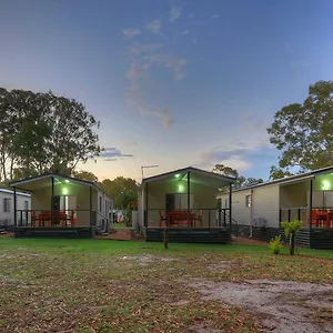 3* Holiday park Poona Palms Caravan Park