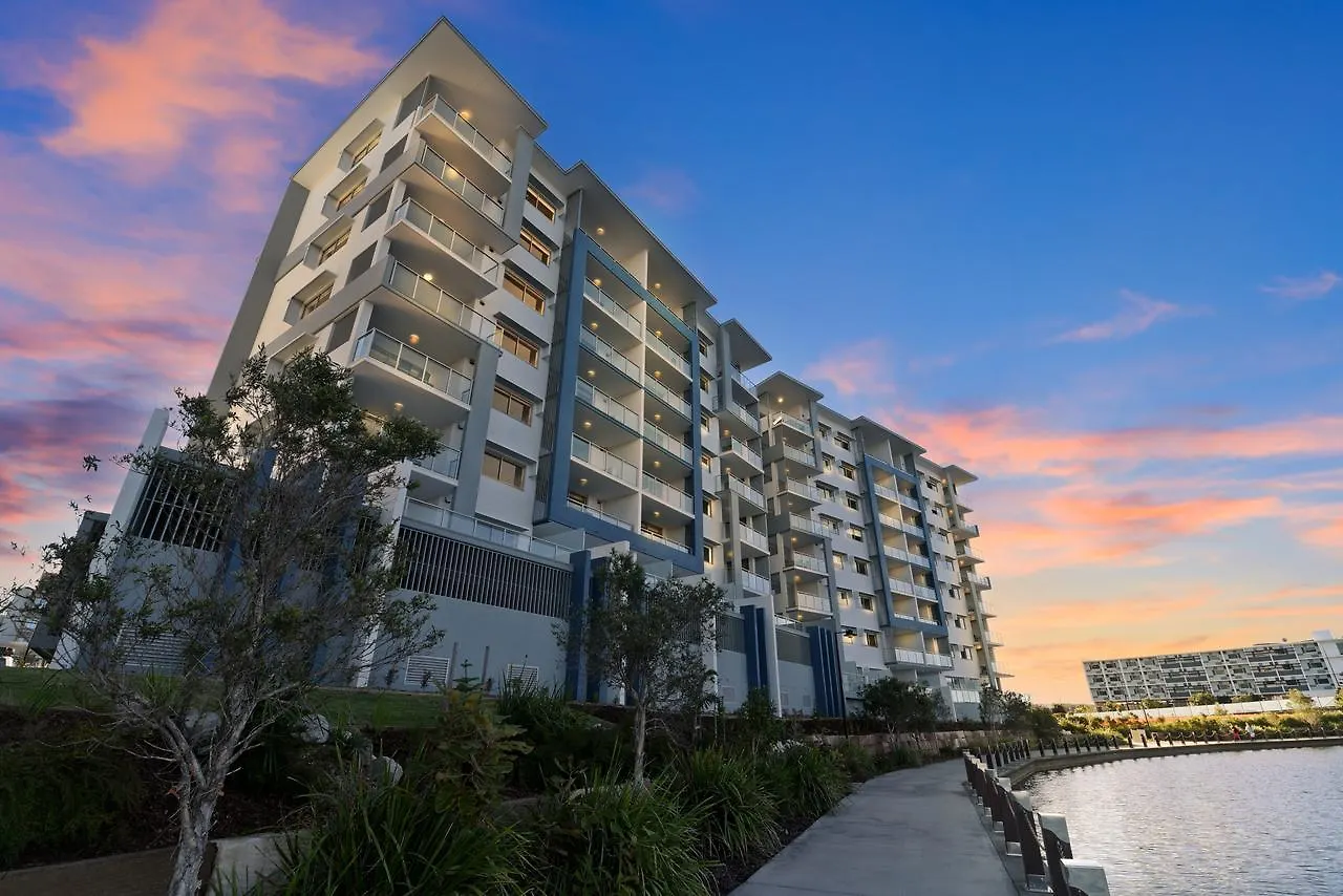 Aquarius Kawana Aparthotel Kawana Waters 4*,